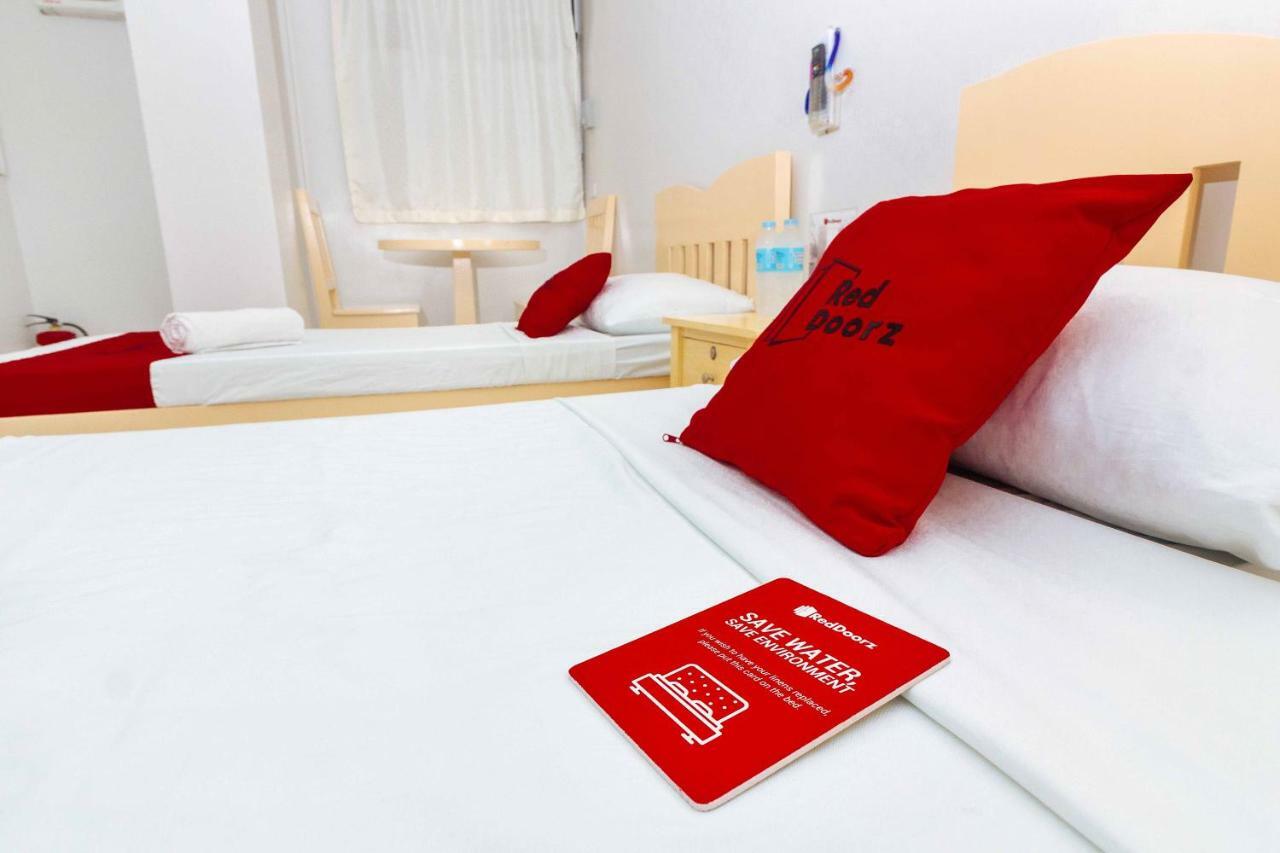 Hotel Reddoorz Near Cebu Metropolitan Cathedral Exterior foto